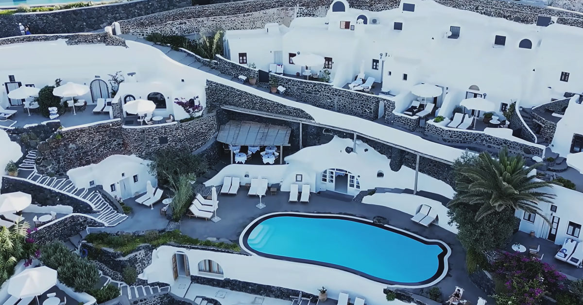 Best Luxury Hotels in Santorini