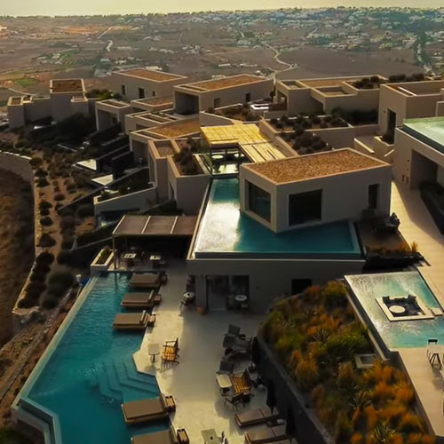 Best Luxury Hotels in Santorini