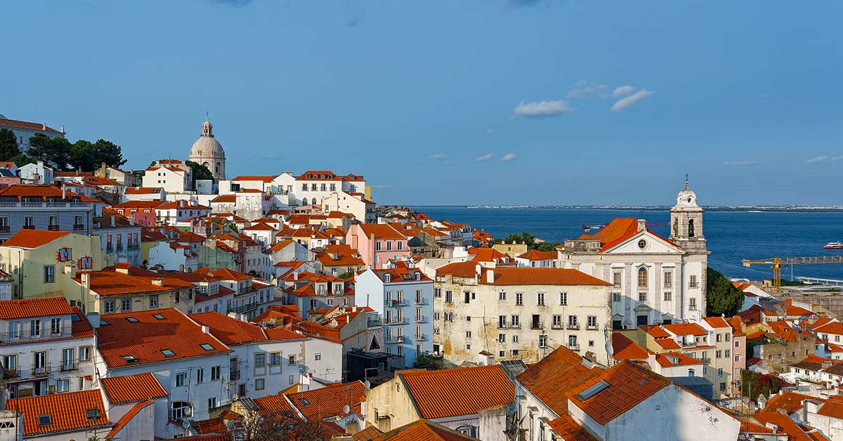 Miradouro das Portas do Sol, Alfama