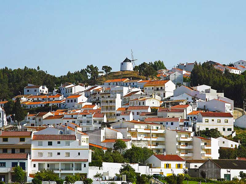 centro histórico da vila Odeceixe, Costa Vicentina Itinerary