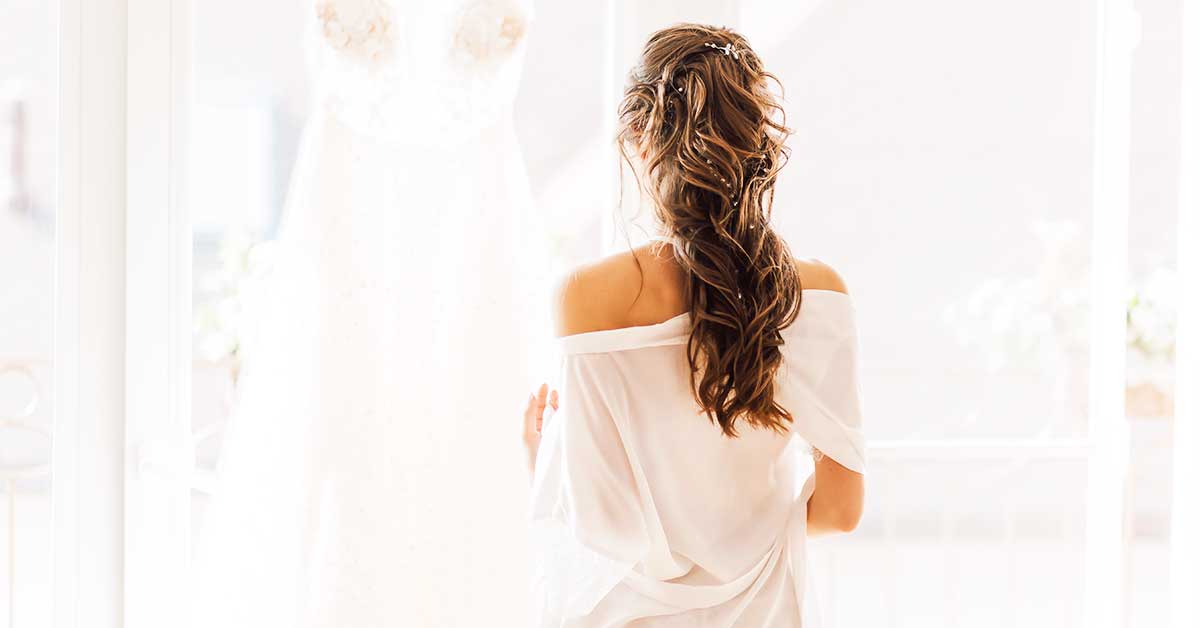 WhatsApp free wedding communication vendors guests tool
