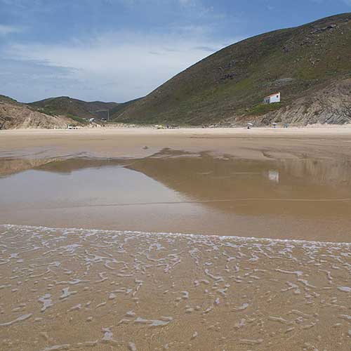 Hidden beaches in Portugal - Vale Figueiras Beach