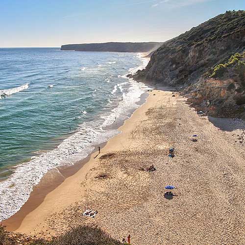 Hidden beaches in Portugal - Figueira Beach