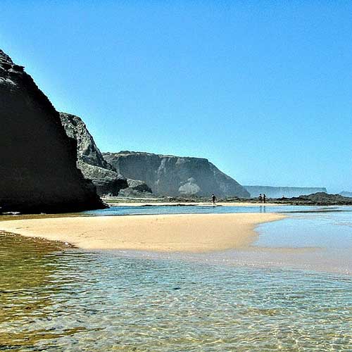 Hidden beaches in Portugal - Murração Beach