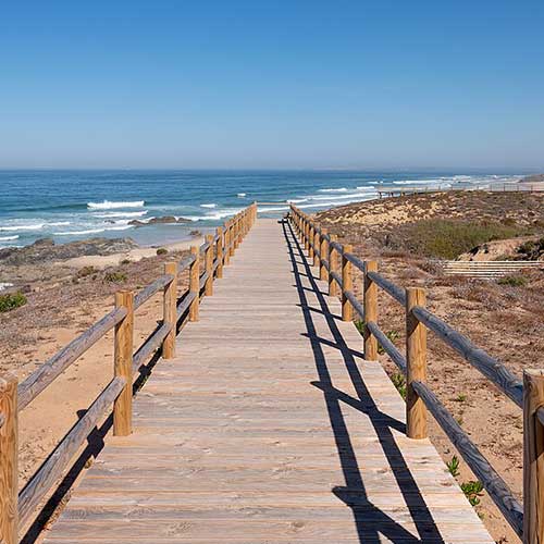 Hidden beaches in Portugal - Malhão Beach