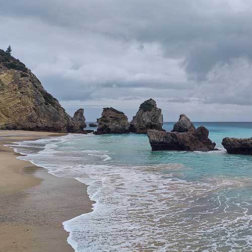 Hidden beaches in Portugal - Ribeiro do Cavalo Beach