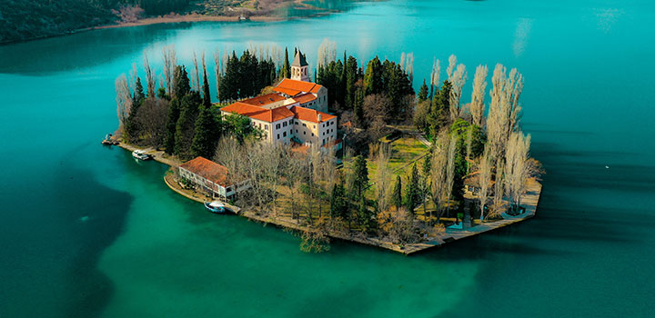 Most beautiful islands in the world