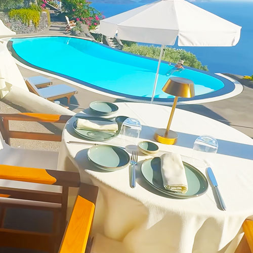 Melhores Hotéis de Luxo em Santorini
