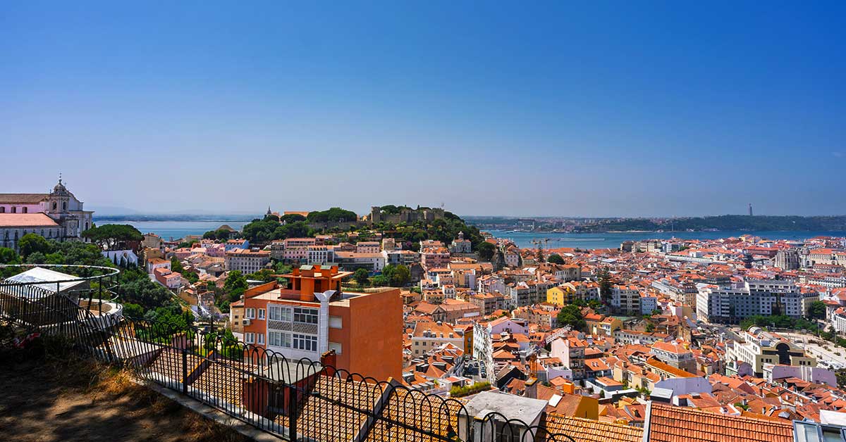 Miradouro da Senhora do Monte, o ponto mais alto de Lisboa
