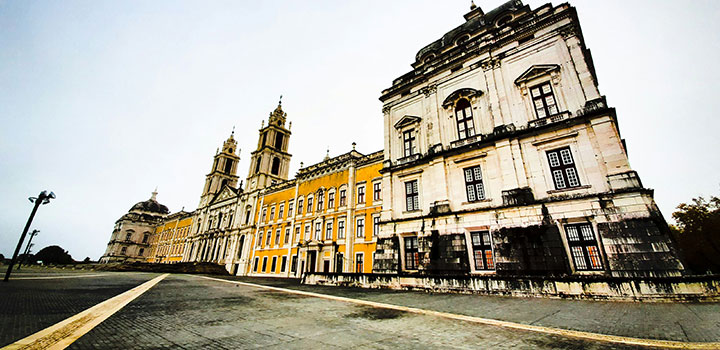Convento de Mafra, monumentos históricos em Portugal 