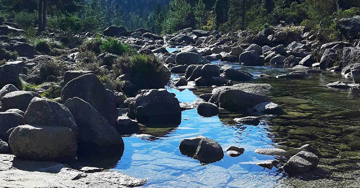 Miradouro das Rocas, acesso à Cascata do Arado