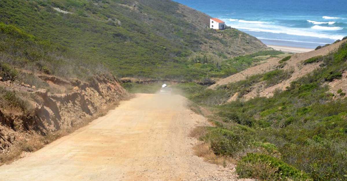 Praias escondidas em Portugal - Praia do Vale Figueiras
