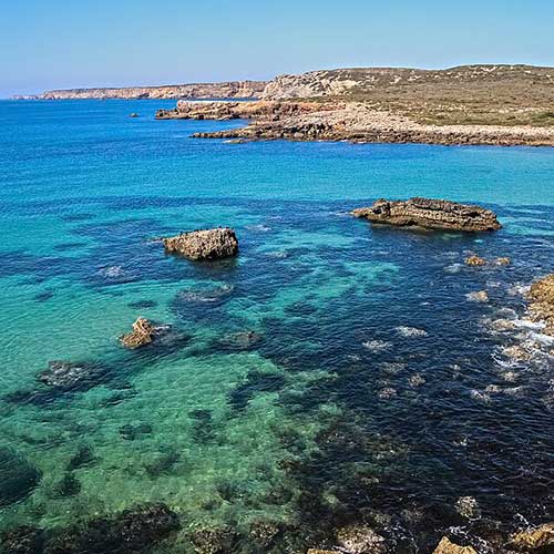 Praias escondidas em Portugal - Praia da Ingrina