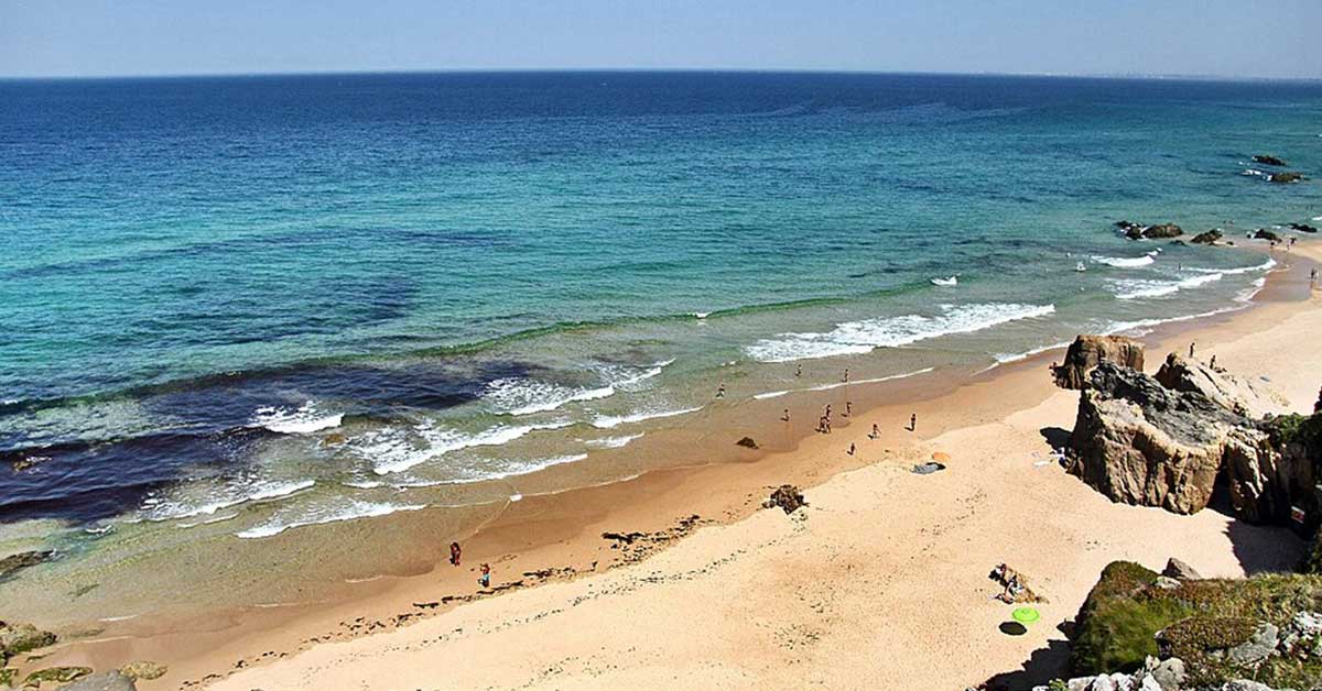 Praias escondidas em Portugal - Praia do Malhão
