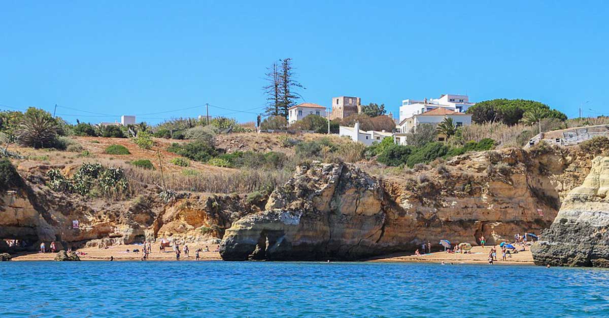 Praias escondidas em Portugal - Praia da Batata